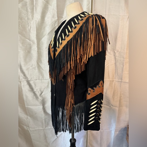 Vintage western fringe leather jacket - Picture 3 of 15
